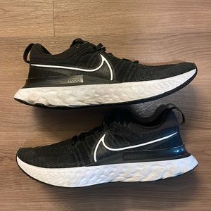 Nike Infinity Run Flyknit 2 Men’s 10